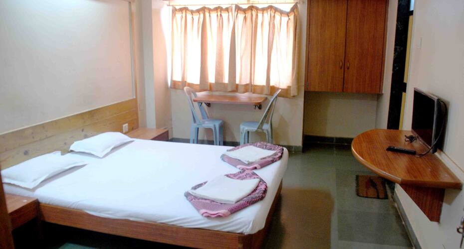 Tara Hotel, Sawantwadi 3